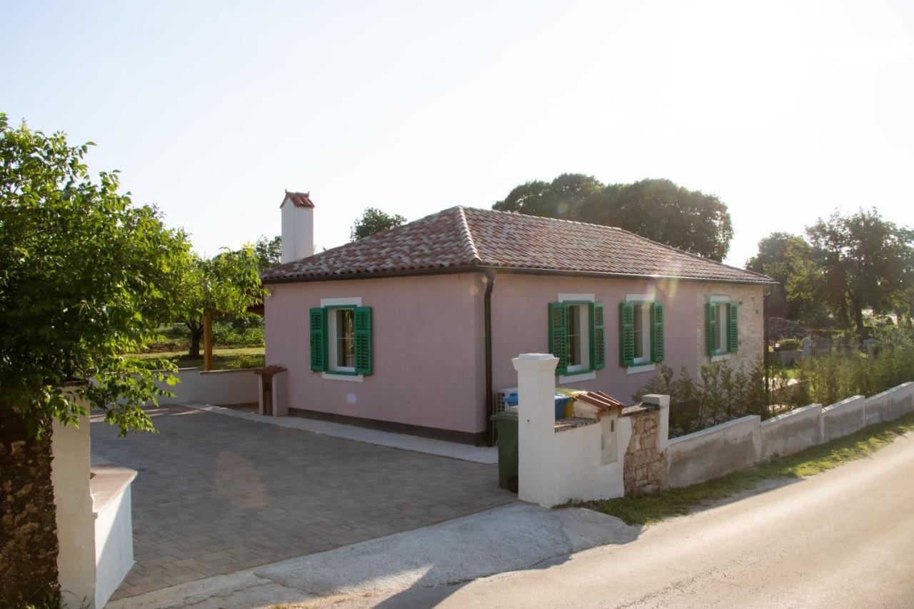 Casa Piccola Villa Barban Exterior photo