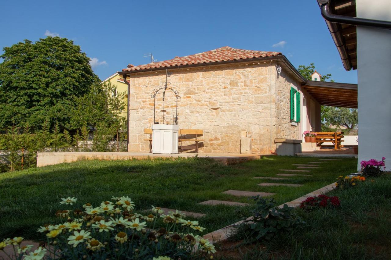 Casa Piccola Villa Barban Exterior photo