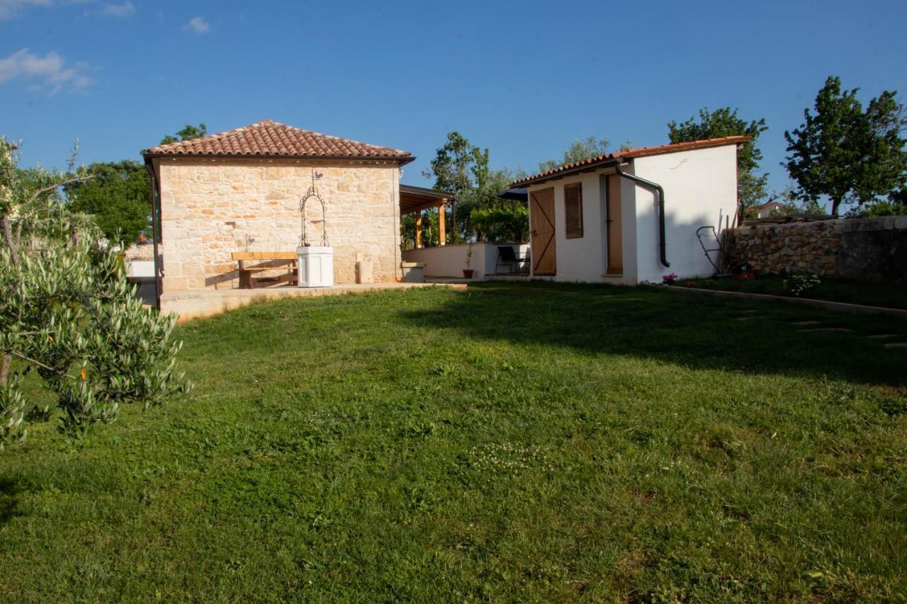 Casa Piccola Villa Barban Exterior photo