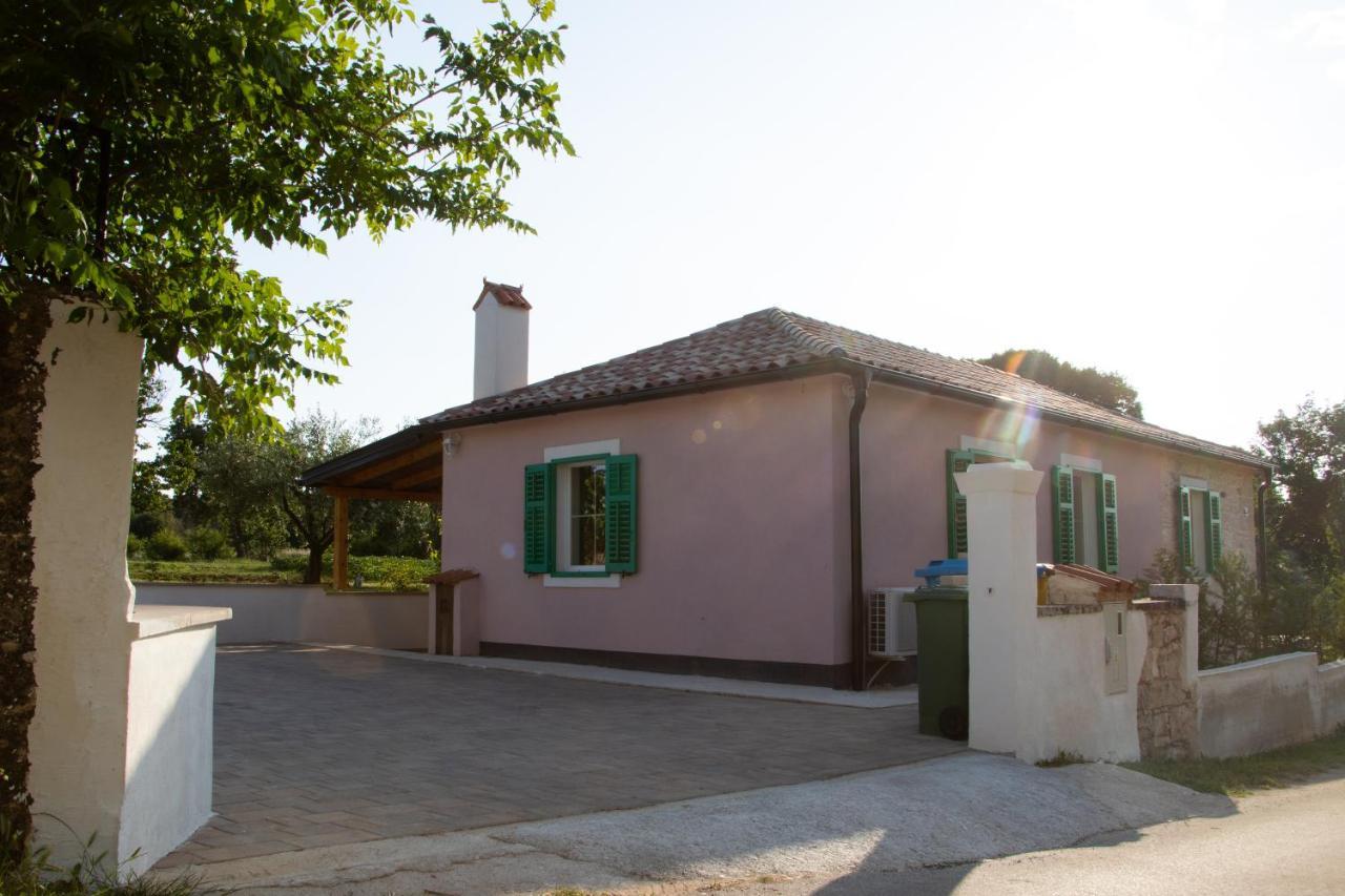 Casa Piccola Villa Barban Exterior photo
